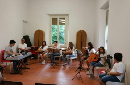 Ass.ne Toscanini 79 e Istituto Musicale G.B.Velluti inaugurazione villa fermani