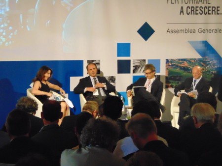 Da destra: Vincenzo Boccia, Raffaele Oriani e Luca Silla