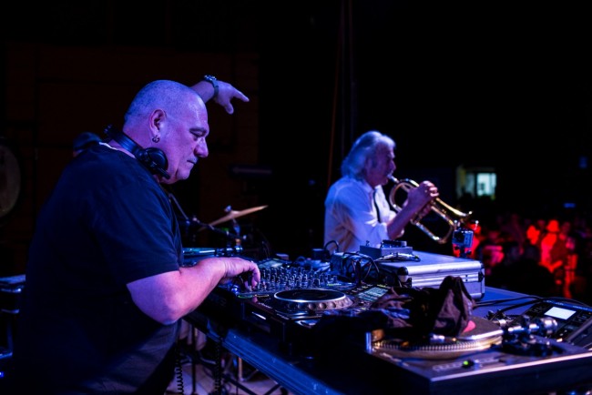 Dj Ralf e Rava