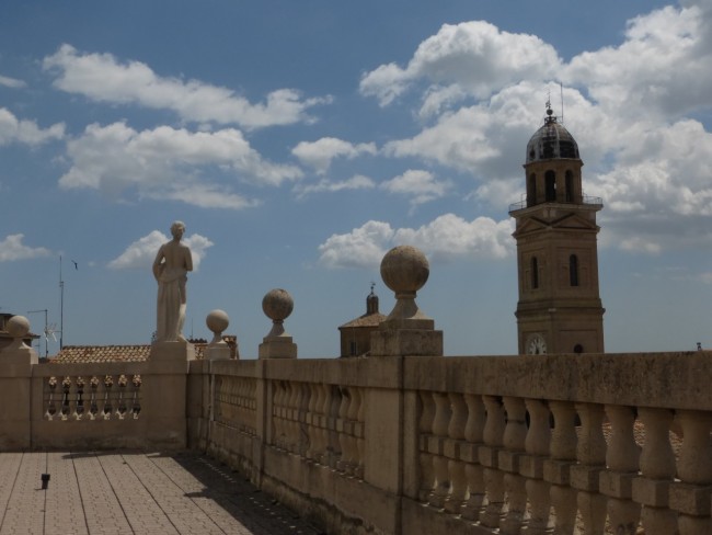 Palazzo degli studi con impalcatura (13)