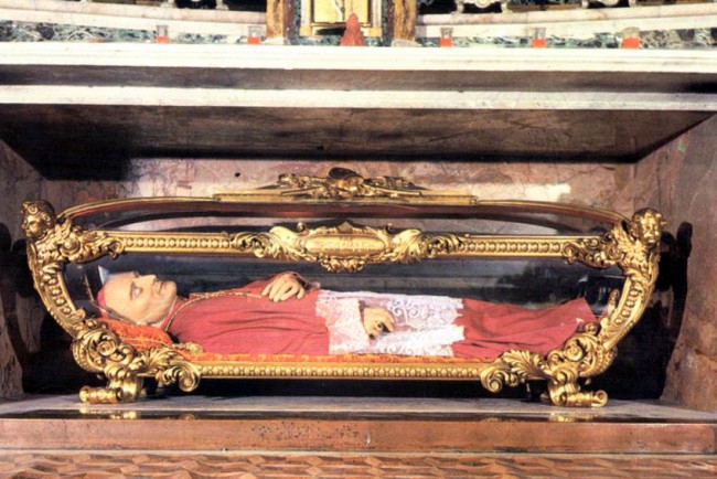I gioielli in una foto di alcuni anni fa