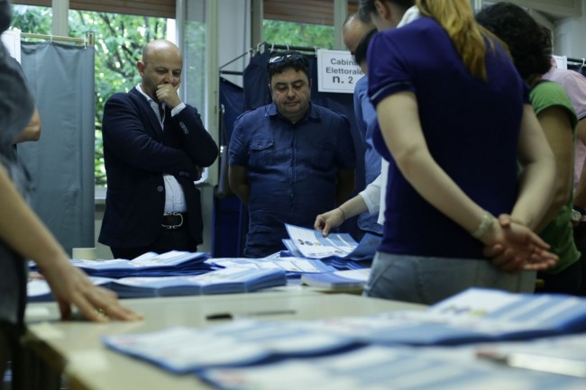 Spoglio elezioni Macerata 2015 foto ap 3