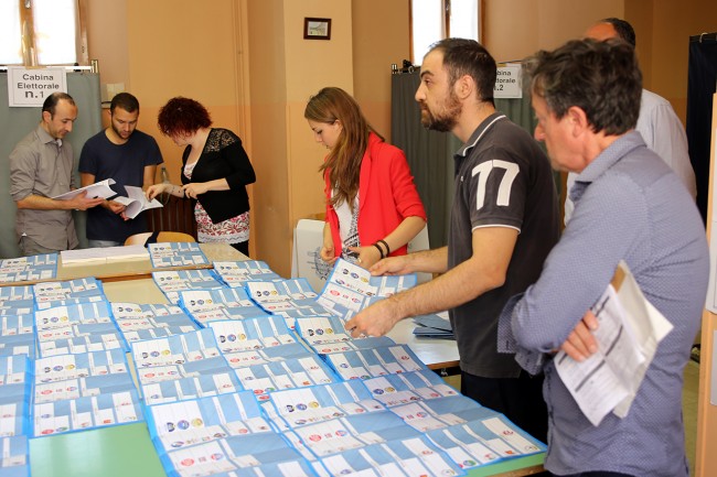 Spoglio elezioni macerata 2015_Foto LB (4)