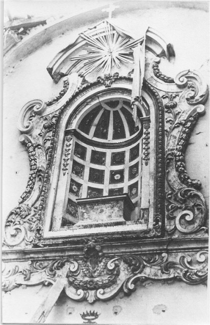Una foto storica della Nicchia del Santo
