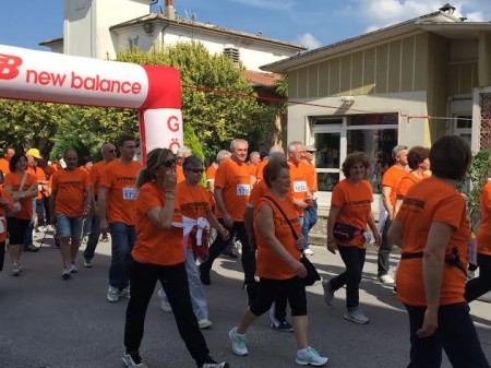 C'è chi corre e chi cammina