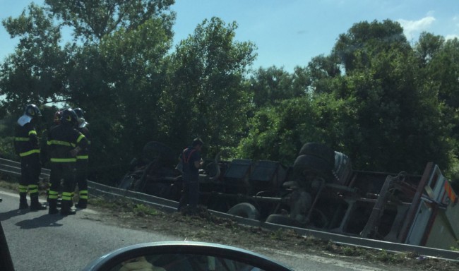 incidente superstrada morrovalle 2