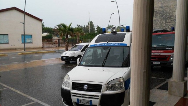 Vigili del fuoco e municipale al lavoro anche oggi