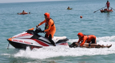 mare sicuro 2015 lungomare civitanova (33)