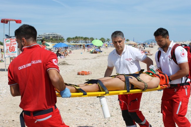 mare sicuro 2015 lungomare civitanova (45)
