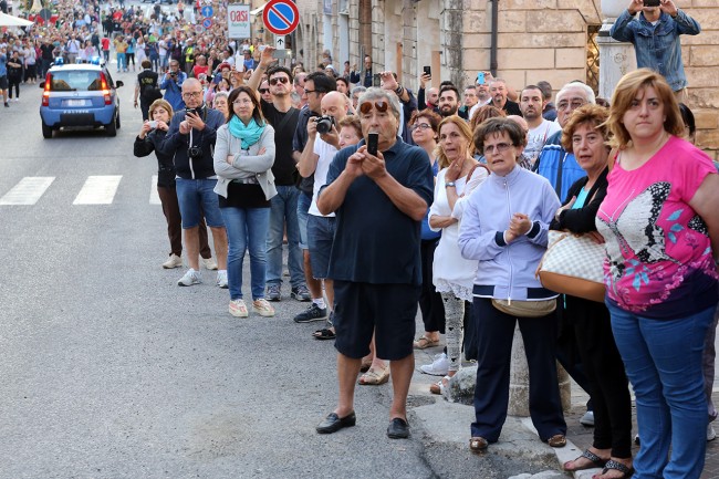 pellegrinaggio macerata loreto 2015_foto LB (14)
