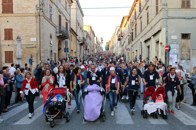 pellegrinaggio macerata loreto 2015_foto LB (15)