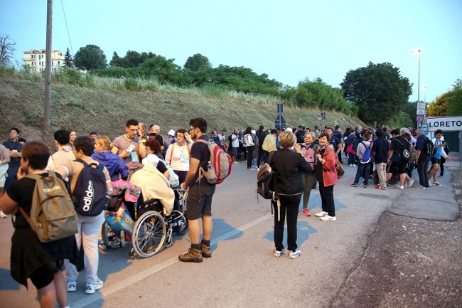 pellegrinaggio macerata loreto 2015_foto LB (2)