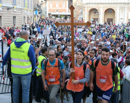 pellegrinaggio macerata loreto 2015_foto LB (26)