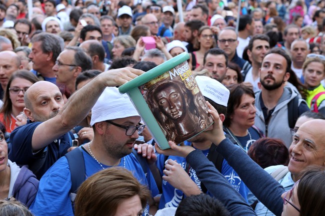 pellegrinaggio macerata loreto 2015_foto LB (28)