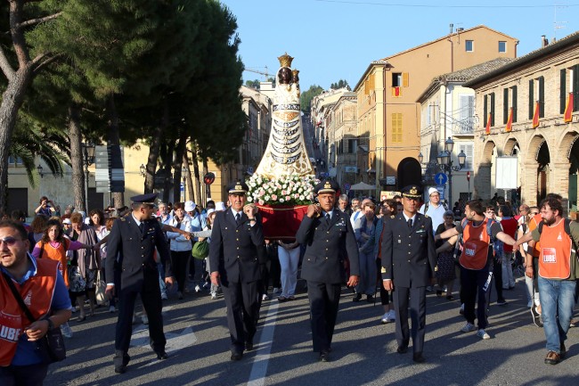 pellegrinaggio macerata loreto 2015_foto LB (41)