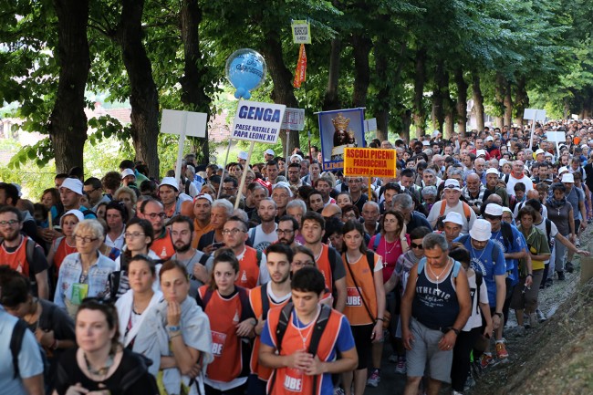 pellegrinaggio macerata loreto 2015_foto LB (8)