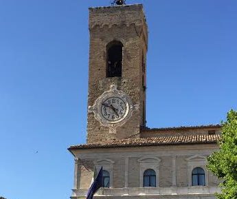 Cingoli-Comune-torre-dellorologio-e1565566931551