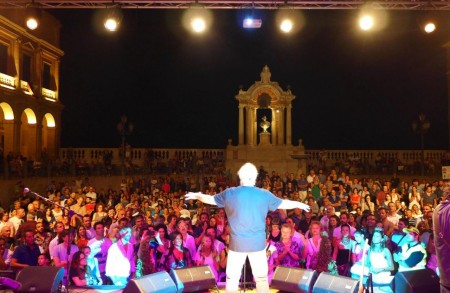 Piazza della Repubblica gremita per il concerto