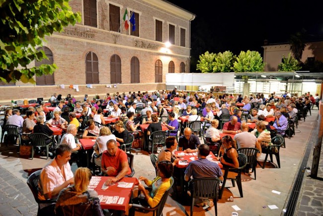 Grande torneo di Burraco Colmurano foto mail