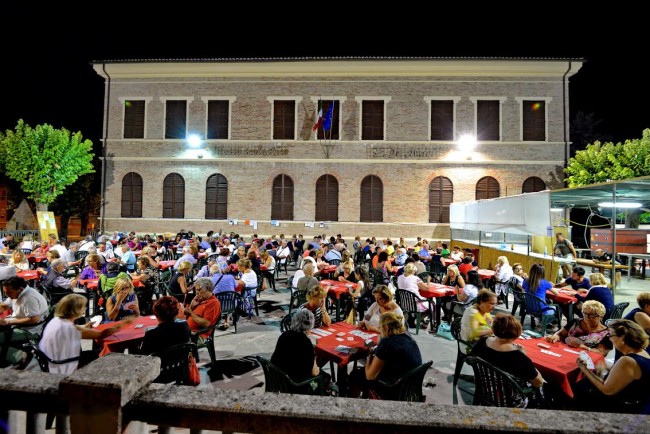 Grande torneo di burraco colmurano foto mail