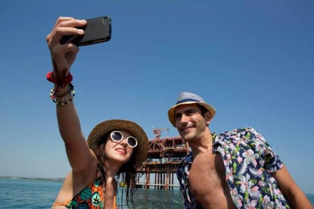 Il selfie a largo di Civitanova