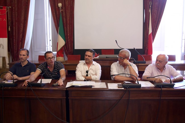 La conferenza di oggi. Da sinistra: Luciano Messi, Francesco Micheli, Gianfranco Stortoni, Romano Carancini e Antonio Pettinari