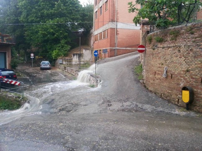 Piazza della Libertà a Sarnano