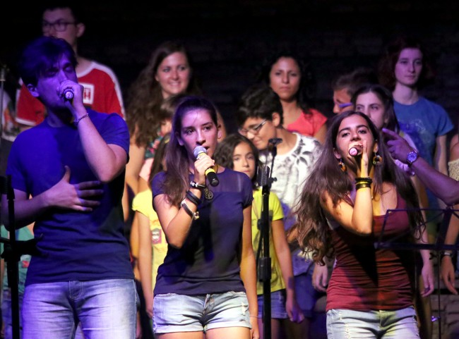 Pueri Cantores concerto piazza Macerata_Foto LB (14)