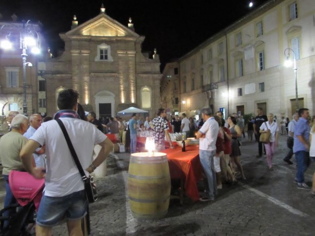 degustazioni in piazza per il compleanno del verdicchio