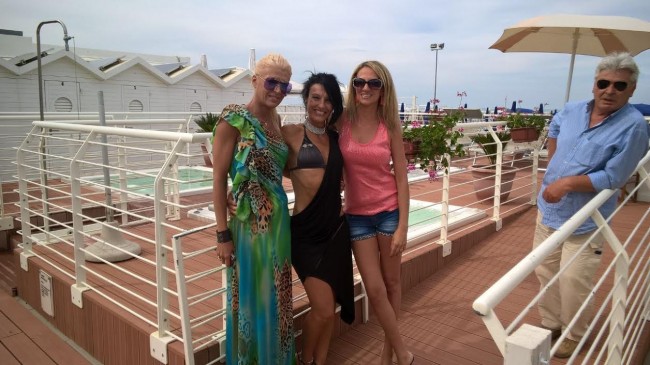 miss over 69, foto lettore