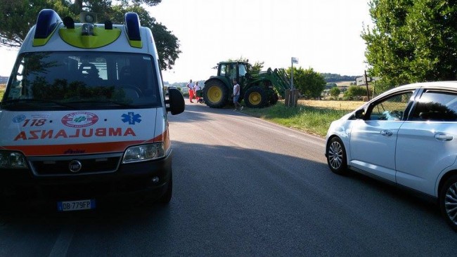 scooter_contro_trattore (2)