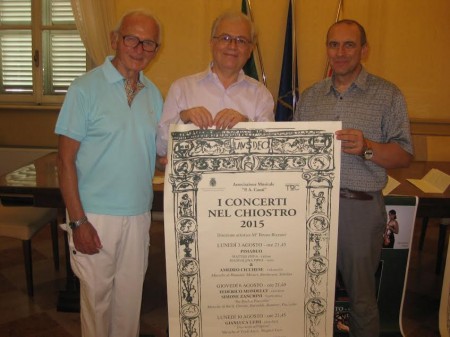 Il sindaco con gli organizzatori Claudio Ripa e Bruno Bizzarri