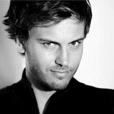 Andrés Gil 3.jpg