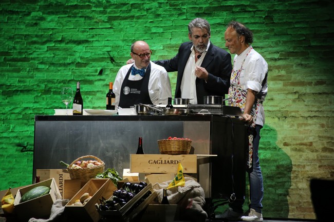 Carlo Cambi e lo chef stellato Moreno Cedroni