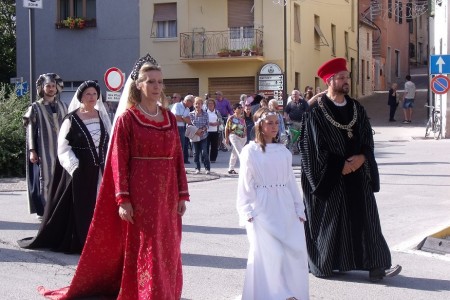 Corteo medievale a Fiuminata (6)