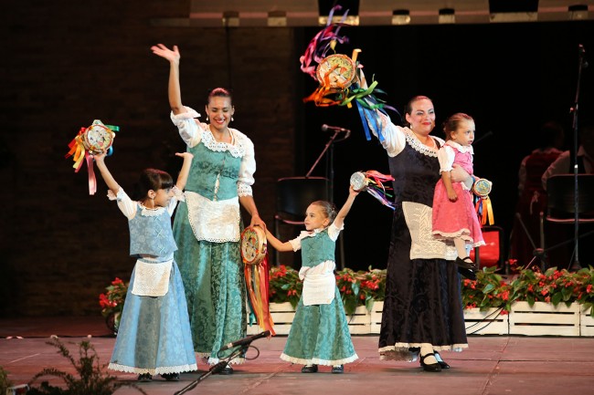 Fesitval_Folklore_2015_Foto LB (10)