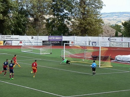 Vittoria nel finale per la Recanatese