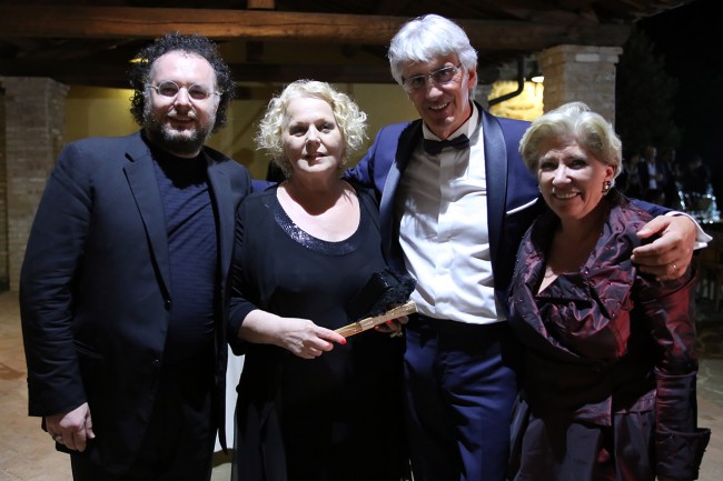Katia Ricciarelli_Sandro Parcaroli_Gala Med Store_Foto LB