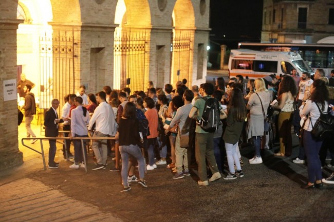 Mannarino live Sferisterio foto ap 2