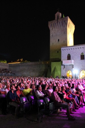renzo arbore concerto porto recanati (11)11