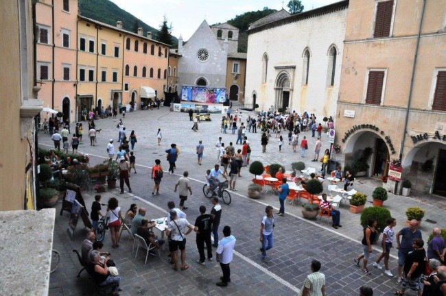 sciarpa più lunga del mondo visso 3