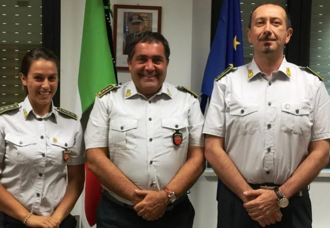 Da sinistra: il capitano Diana Campanella, il colonnello Paolo Papetti, e il tenente Danilo Torti nuovo comandante della Compagnia della guardia di finanza di Macerata