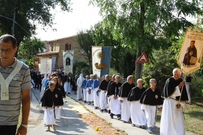 urna san nicola sant'angelo in pontano 3