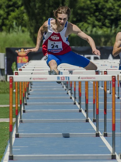 Nicola Cesca esordirà nei 400 ostacoli