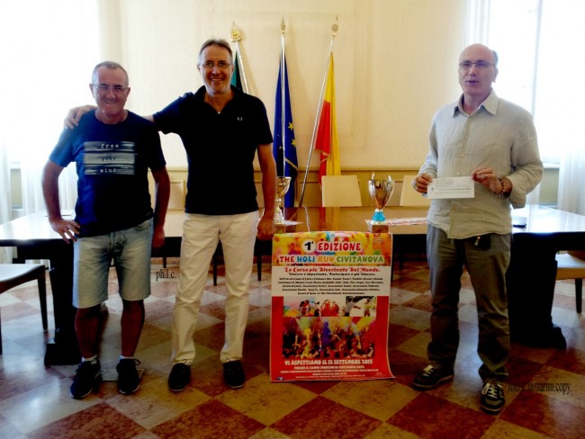 Da sinistra Sergio Bambozzi l'assessore Piergiorgio Balboni e Giorgio Barbatelli