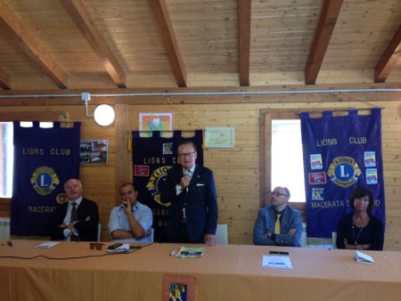 Il tavolo delle autorità,Da sin Massimo Olivelli, Gabriele Santamarianuova, Giuseppe Rossi, Claudio Pettinari, Carla Cifola