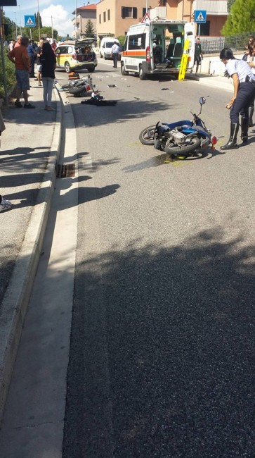 Incidente Civitanova Alta (foto Matteo Pirro)