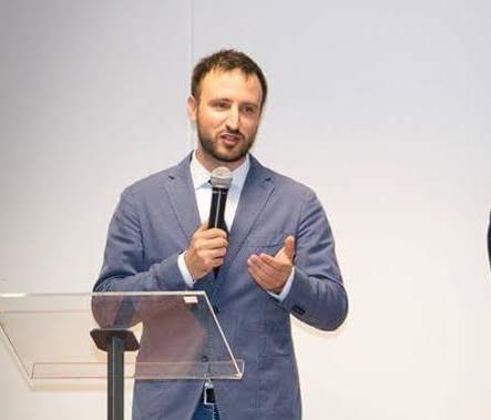 Il sindaco Leonardo Catena