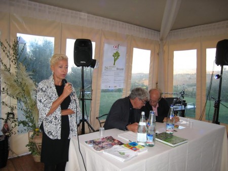 Luana Spernanzoni durante il suo intervento al convegno