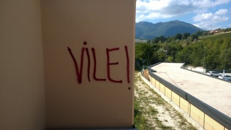 Scritte parcheggio matelica (2)